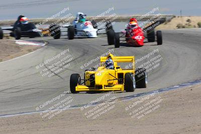 media/Jun-05-2022-CalClub SCCA (Sun) [[19e9bfb4bf]]/Group 3/Race/